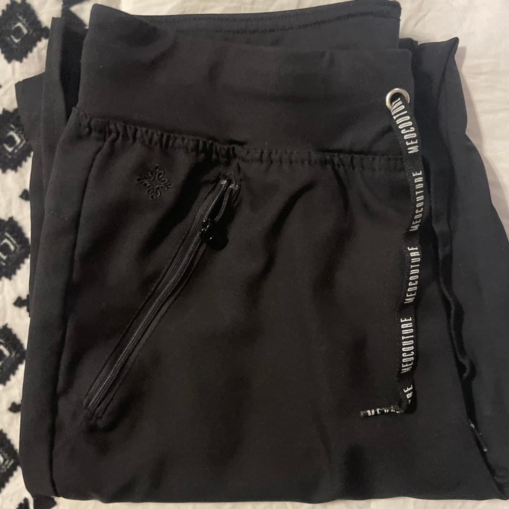 Med Couture Scrub Pants